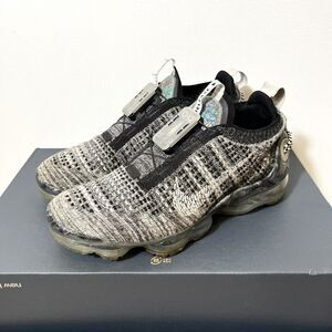 2020 Nike Air Vapormax Flyknit Womens Size 8.5 Black White Grey Oreo CT1933-002